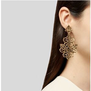 NWT Oscar De La Renta 18k Gold Statment Filigree Earrings Dangle Chandelier Big